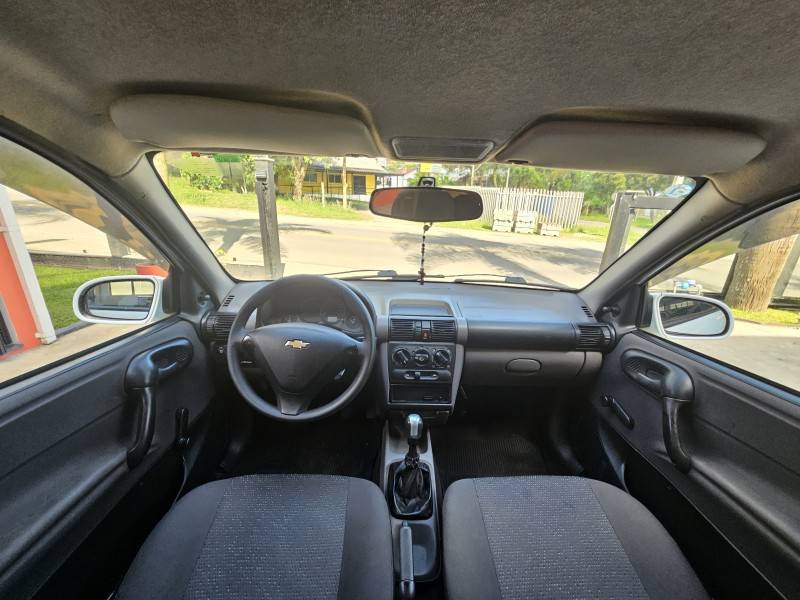 CHEVROLET - CLASSIC - 2014/2014 - Branca - R$ 30.900,00