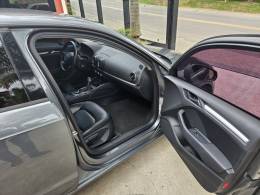 AUDI - A3 - 2013/2014 - Cinza - R$ 74.900,00